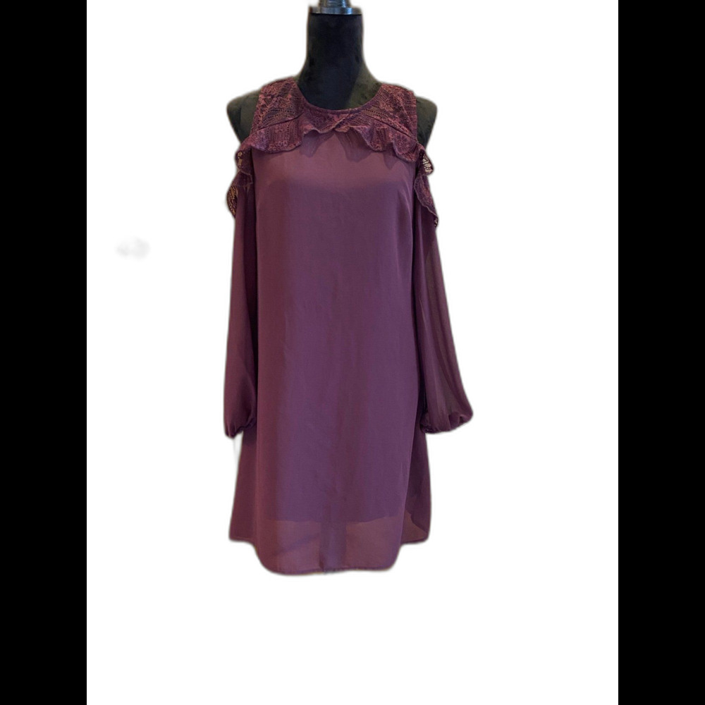 Maurice’s Burgundy Size Small Cold Shoulder‎ Lace Top Lined Party Dress